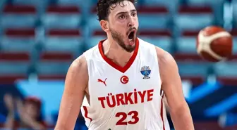 12 Dev Adam, Polonya'yı farklı geçerek yarı finale yükseldi