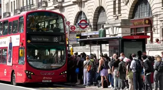 Londra'da Ulaşım Kaosu: Grev Nedeniyle Metro Hizmetleri Kapalı