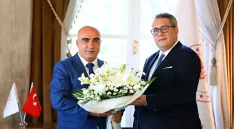 Doç. Dr. Ayhan Kul, İzmir Sağlık Müdürü Olarak Atandı