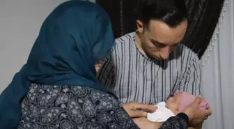 Eve dönen aile bebeğin kıyafetlerini çıkarınca şoke oldu: DNA testi istedim