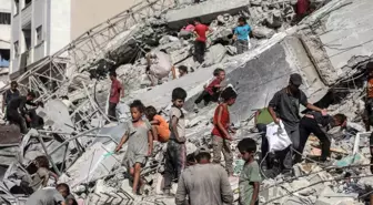 Gazze'de İsrail Saldırıları Sonucu Can Kaybı 64 Bin 605'e Yükseldi