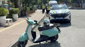 Samsun'da Motosiklet ve Otomobil Çarpıştı: 2 Yaralı