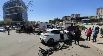 Şırnak'ta Zincirleme Kaza: 3 Yaralı