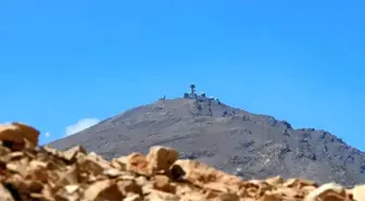 İsrail Suriye'ye Hava Saldırıları Düzenledi