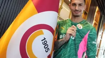Uğurcan Çakır, Galatasaray'da Mutluluğunu Paylaştı