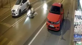 Motosiklet Caddeye Dökülen Yağ Nedeniyle Devrildi