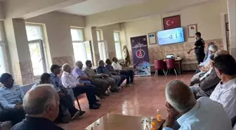Akyaka'da Jandarma, Siber Dolandırıcılığa Karşı Muhtarlara Eğitim Verdi
