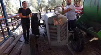 77 Yıllık Traktör Tarihi Değeriyle Satışa Çıkartıldı