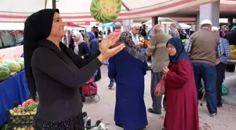 Amasya'da Genç Çiftçi Esra İnan: Karpuzlarıyla Pazarda Müşterilerin Kalbini Kazanıyor