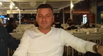 Ayvalık'ta Otomobil ve Kamyonet Çarpıştı: 1 Ölü, 2 Ağır Yaralı