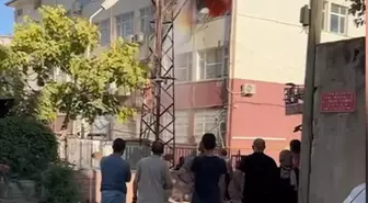 Hilvan Hükümet Konağı'nda Yangın Çıktı