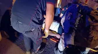 Van-Özalp Karayolunda Minibüs Şarampole Yuvarlandı: 2 Yaralı