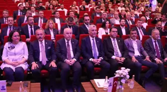 Ticaret Bakanı Ömer Bolat: Türkiye Ekonomisi Zorluklara Rağmen Büyüyor