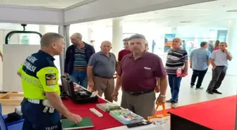 Eskişehir'deki Jandarma Standında 1120 Vatandaşa Bilgilendirme