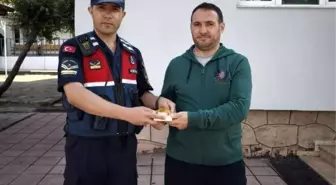 Bolu'da Bulunan Çantadaki 205 Bin Lira Değerindeki Ziynet Eşyası Sahibine Ulaştırıldı