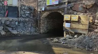 Denizli'de Krom Madeninde Göçük: İki İşçi Toprak Altında