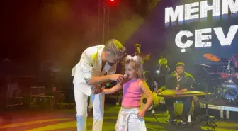 Mehmet Çevik, Gemlik'te Ücretsiz Konser Verdi