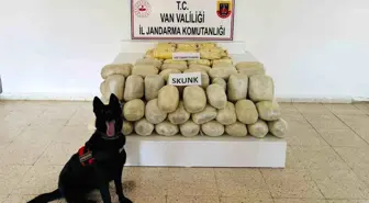 Van'ın Başkale ilçesinde 106 kilogram uyuşturucu madde ele geçirildi