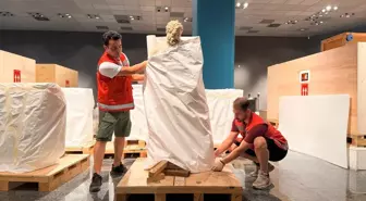 Antalya Arkeoloji Müzesi'ndeki Eserler Taşındı