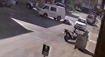 Karaman'da Elektrikli Bisikletle Çay Servisi Yapan Garson Kaza Geçirdi