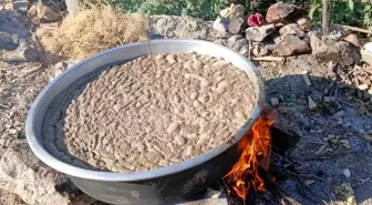 Konya'da Geleneksel Pekmez Yapımı Kültürel Miras Olarak Yaşatılıyor
