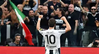 Juventus, Hakan Çalhanoğlu ve Kenan Yıldız'ın Performansıyla Inter'i 4-3 Yenip Liderliğe Yükseldi