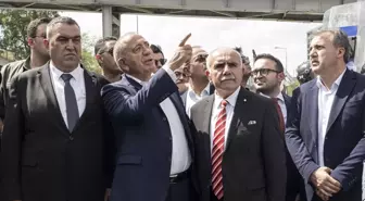 Özel meydan okumuştu, Gürsel Tekin il binasından erkenden ayrıldı