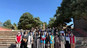 Gençler, Erzurum'un Tarihini ve Kültürünü Keşfetti