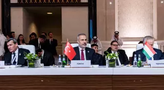 Dışişleri Bakanı Hakan Fidan, Doha'da İslam İşbirliği Teşkilatı-Arap Ligi Zirvesi'ne Katıldı