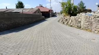 Ağrı Valiliği Kırsal Yollarda Yenileme Çalışmalarını Sürdürüyor