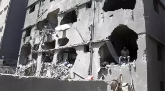 İsrail'in Yemen'e Hava Saldırısında 46 Kişi Hayatını Kaybetti