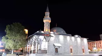 Hafız Ali Turhan, Lala Mustafa Paşa Camii'ne İmam Hatip Olarak Atandı