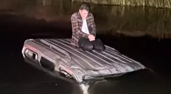 Erzurum'da Hafif Ticari Araç Karasu Nehri'ne Düştü