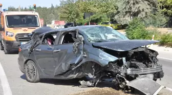Edirne'de Takla Atan Otomobilin Sürücüsü Hafif Yaralandı