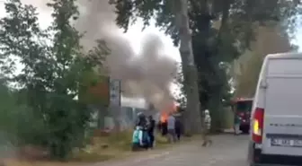 Kocaeli'de Hurdalıkta Çıkan Yangın Kontrol Altına Alındı