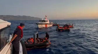 Marmaris Açıklarında 74 Kaçak Göçmen Kurtarıldı