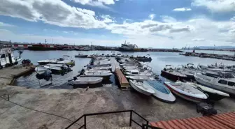 Tekirdağ'da Poyraz Fırtınası Balıkçıları Limana Çekti
