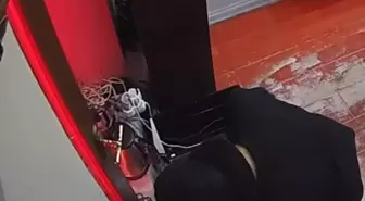 Taksim'de Çalışan Hırsız, İş Yerinden 23 Bin Lira Çaldı