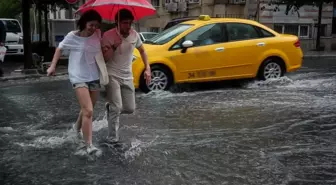 31 kente sağanak yağış uyarısı! 3 gün sürecek, listede İstanbul da var