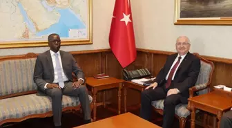 Bakan Güler, Nijer Savunma Bakanı Mody ile Görüştü