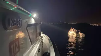 Bodrum'da 20 Kaçak Göçmen Kurtarıldı, İki Kaçakçı Yakalandı