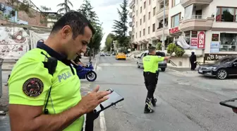 Düzce'de Trafik Ekiplerinden Gece Denetimi