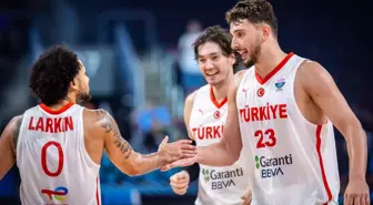 Ülkemizi EuroBasket'te finale taşıyan yıldız A Milli Takım'ı bıraktı