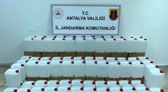 Döşemealtı'nda Kaçak Alkol Operasyonu: 500 Litre Etil Alkol Ele Geçirildi