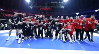 A Milli Erkek Voleybol Takımı, Kanada'yı 3-0 Geçerek Son 16'ya Yükseldi