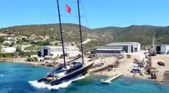 Bodrum'da 978 Milyon TL Değerinde Lüks Yelkenli 'Oğuz Khan' Denize İndirildi