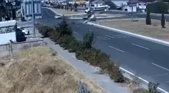 Elazığ'da Trafik Kazası: 2 Yaralı