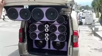 Düzce'de Drift Yapan 885 Sürücüye 3 Milyon TL Cezai İşlem Uygulandı