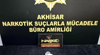 Manisa'da Uyuşturucu Operasyonu: 99 Gram Metamfetamin Ele Geçirildi