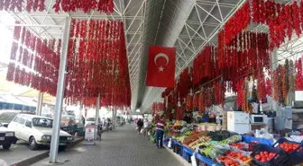 Menteşe'de Geleneksel Yöntemle Kurutulan Sebzeler Yurt Dışında Talep Görüyor